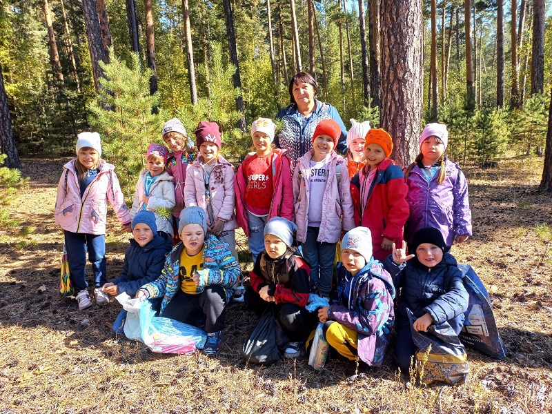 Знакомство с осенним лесом.